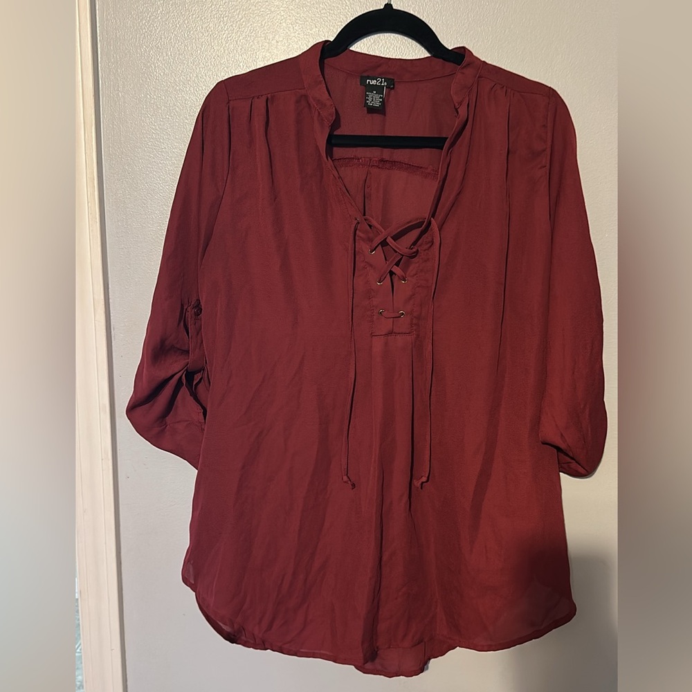 ❤️ 3/$10 Rue21 Deep Red Lace-Up Blouse